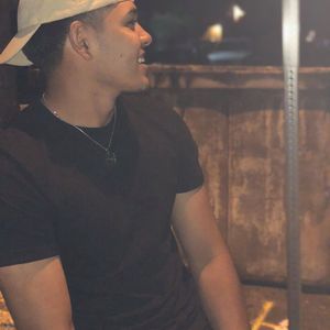 Meet your Posher, Clinton